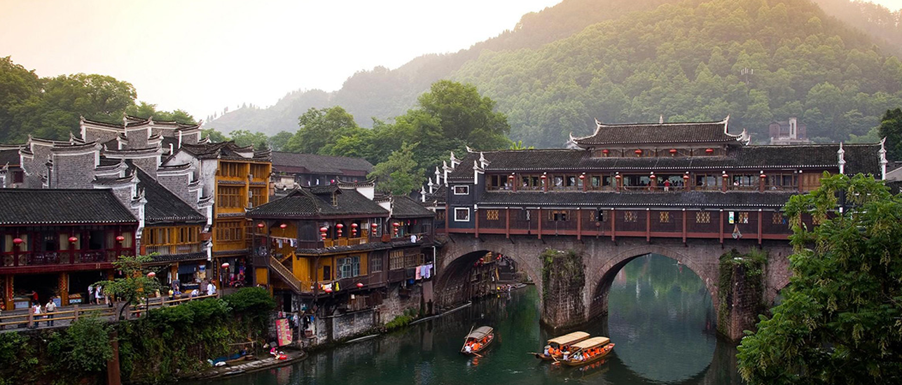Phượng Hoàng Cổ Trấn - Trương Gia Giới - Bay nội địa